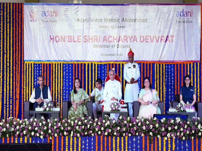 Changemakers I Adani Vidya Mandir, Ahmedabad, had the honour of hosting Hon’ble Shri Acharya Devvrat Ji, Governor of Gujarat. 